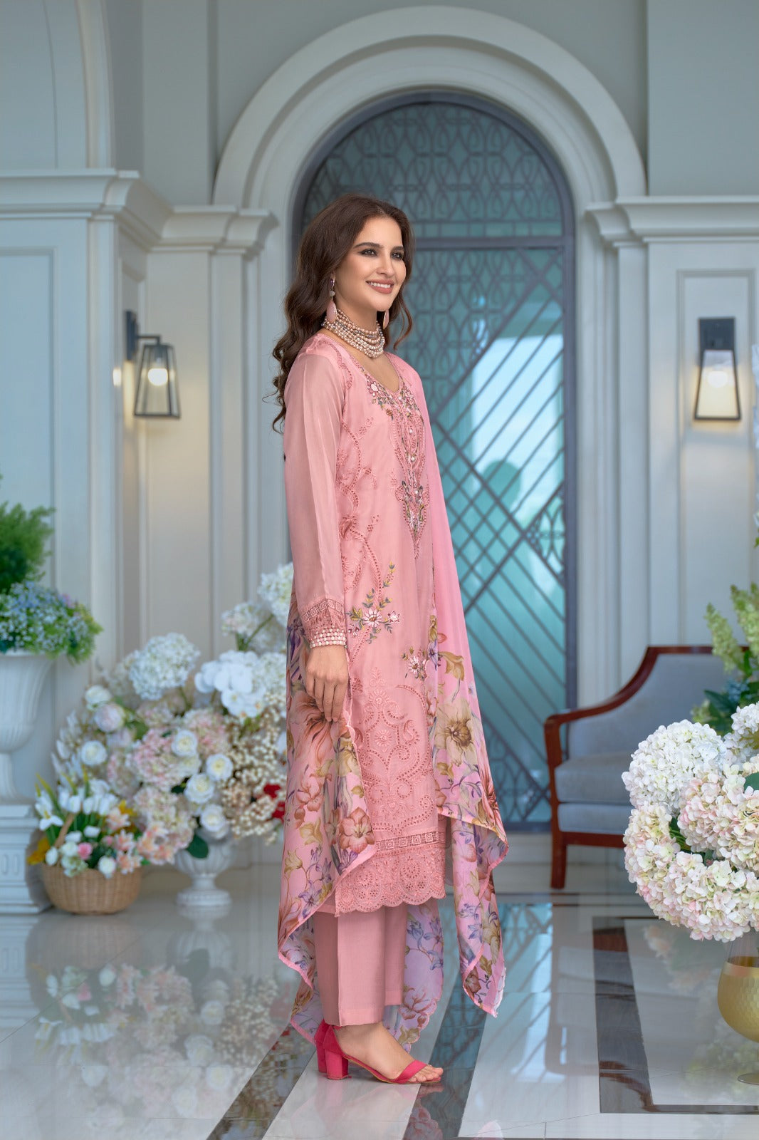 Pink Embroidered Organza Straight Kurta Sets With Dupatta
