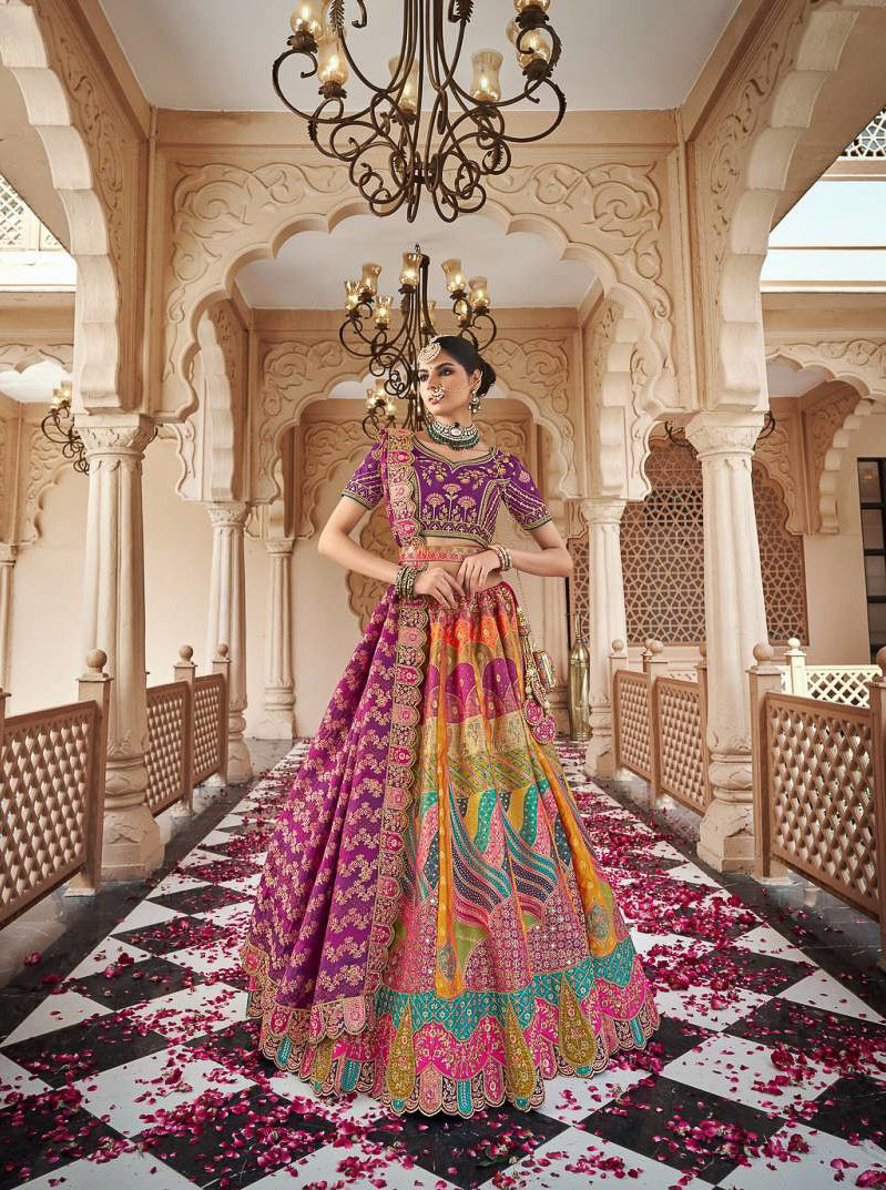 Premium Banarasi Silk With Zarkan And Cutwork Woth Clutch With Latkan Belt