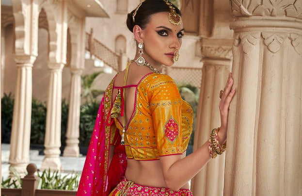 Premium Banarasi Silk With Zarkan And Cutwork Woth Clutch With Latkan Belt