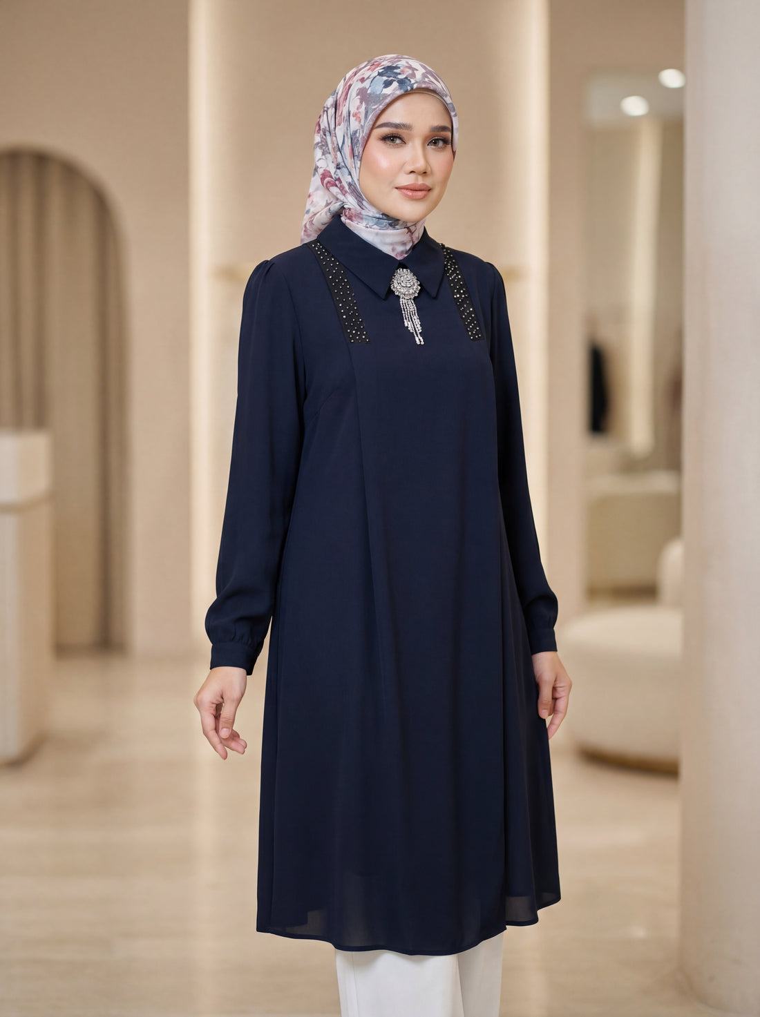 Diamond Chain Locket Pattern Designer Cord Set