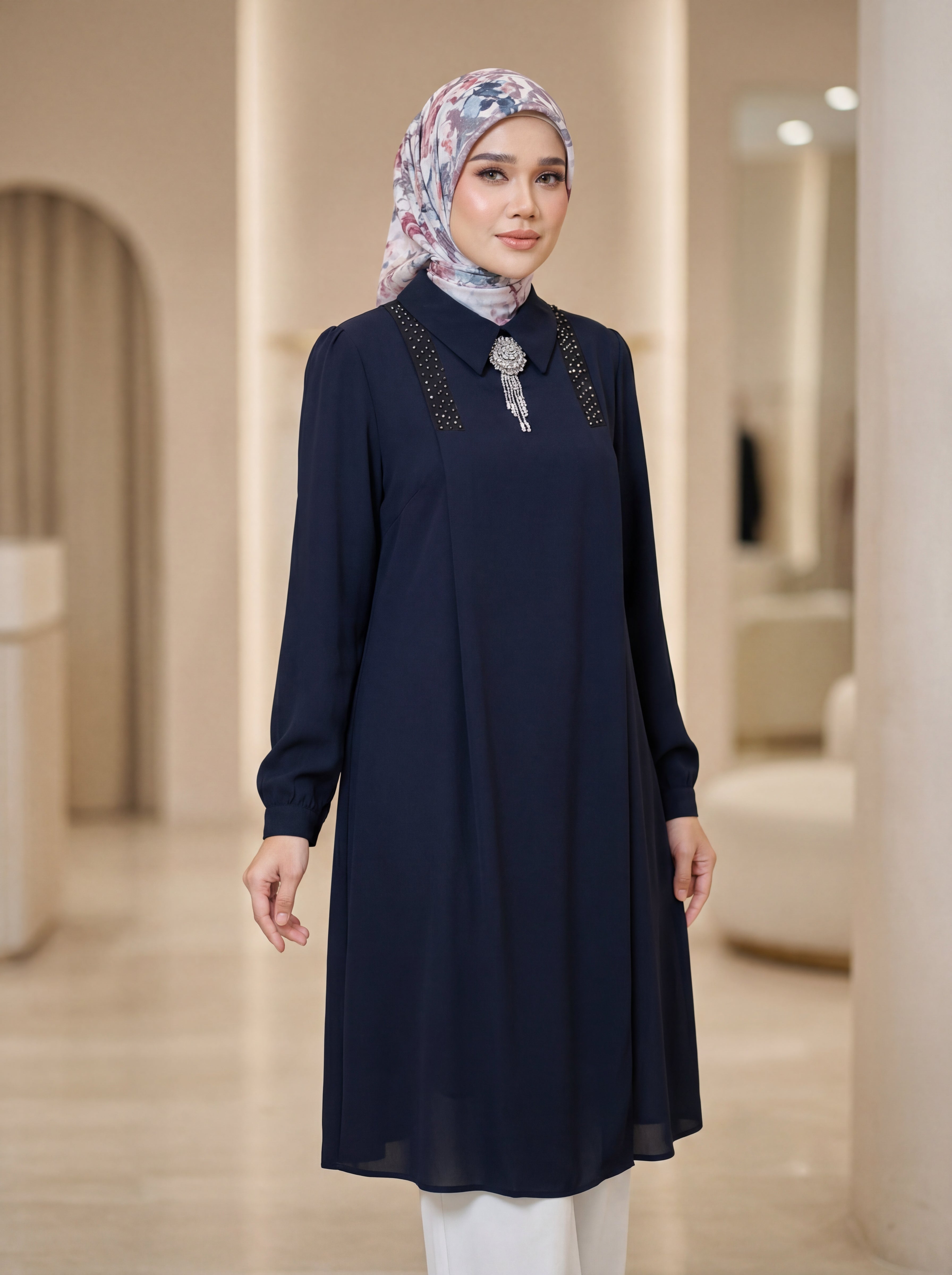 Diamond Chain Locket Pattern Designer Cord Set