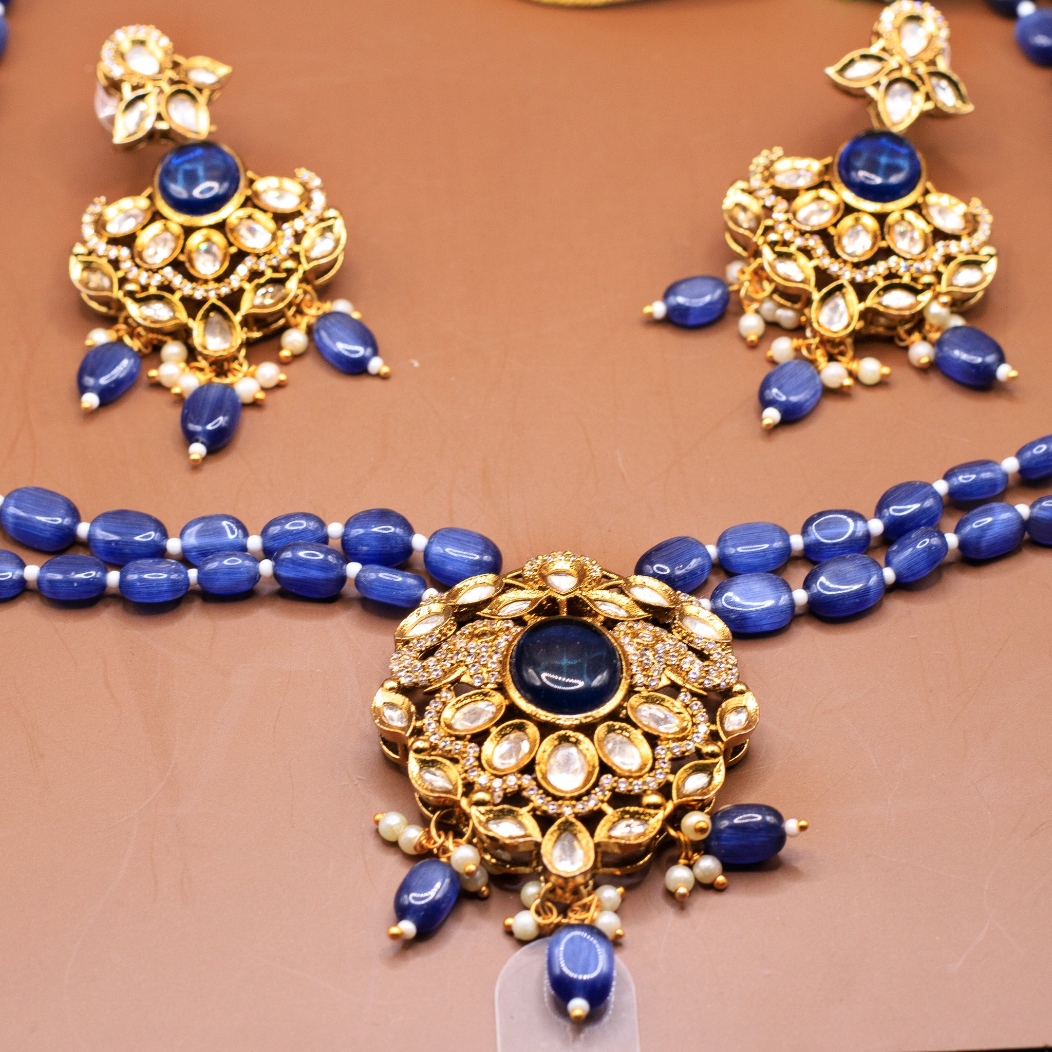 Beaded Necklace with  Polki pendant and earrings