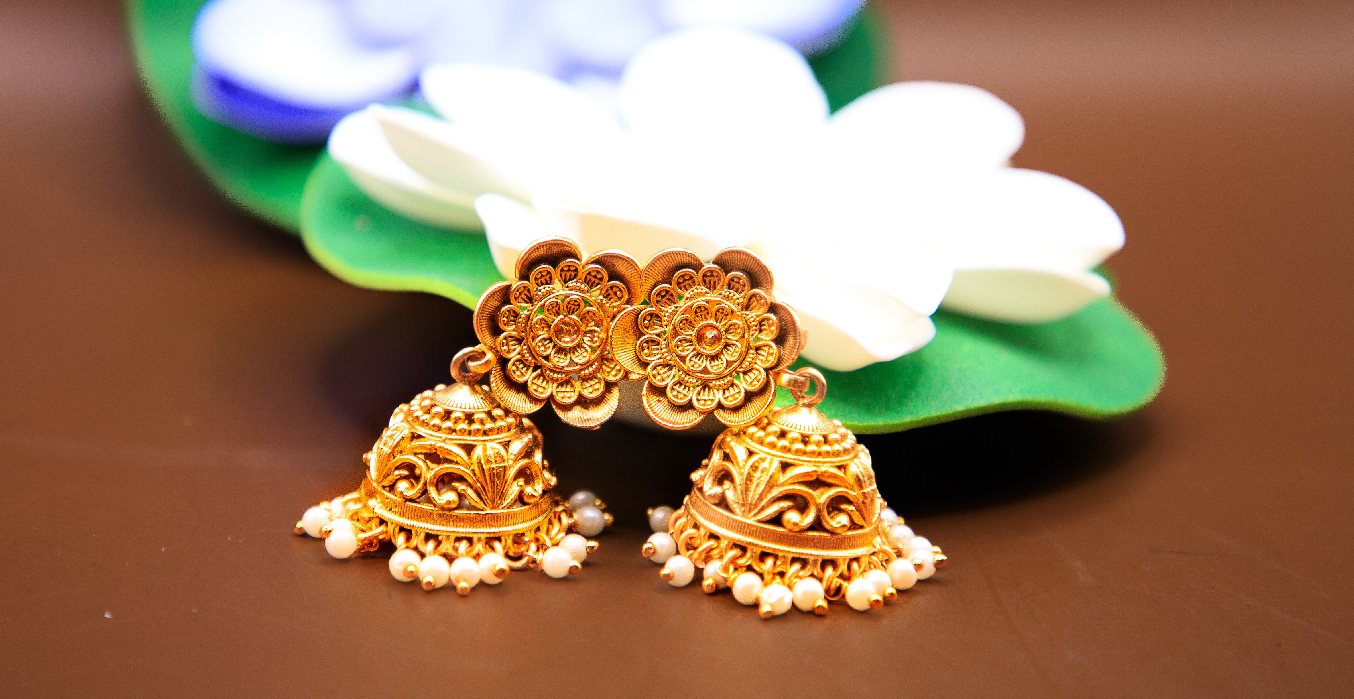 Stylish Earring pair/Jhumka Style