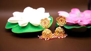 Stylish Earring pair/Jhumka Style