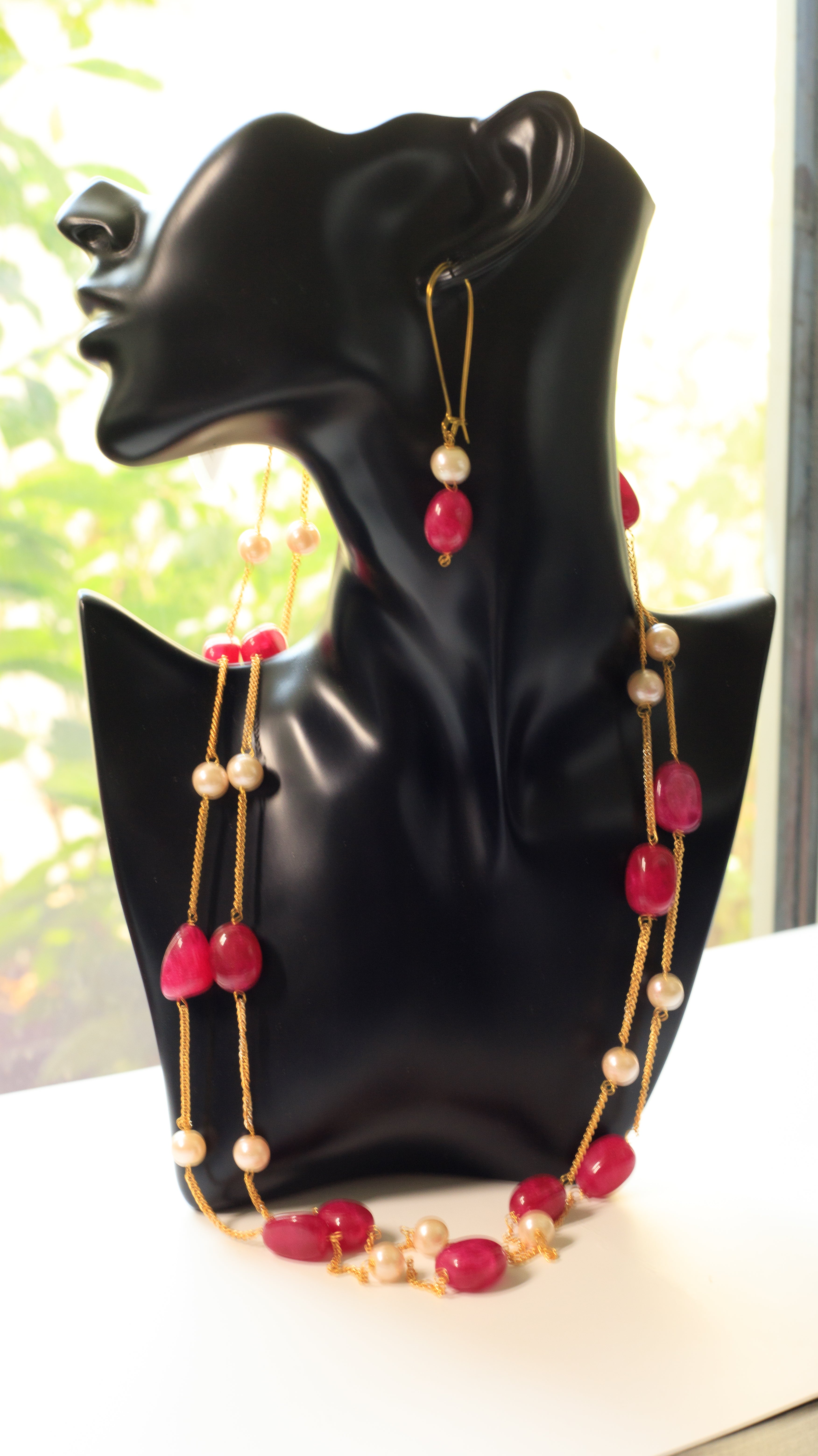 Beach Going beaded necklace with Earrings