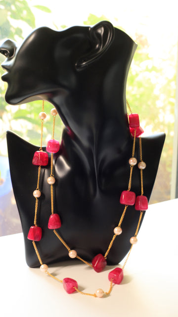 Beach Going beaded necklace with Earrings