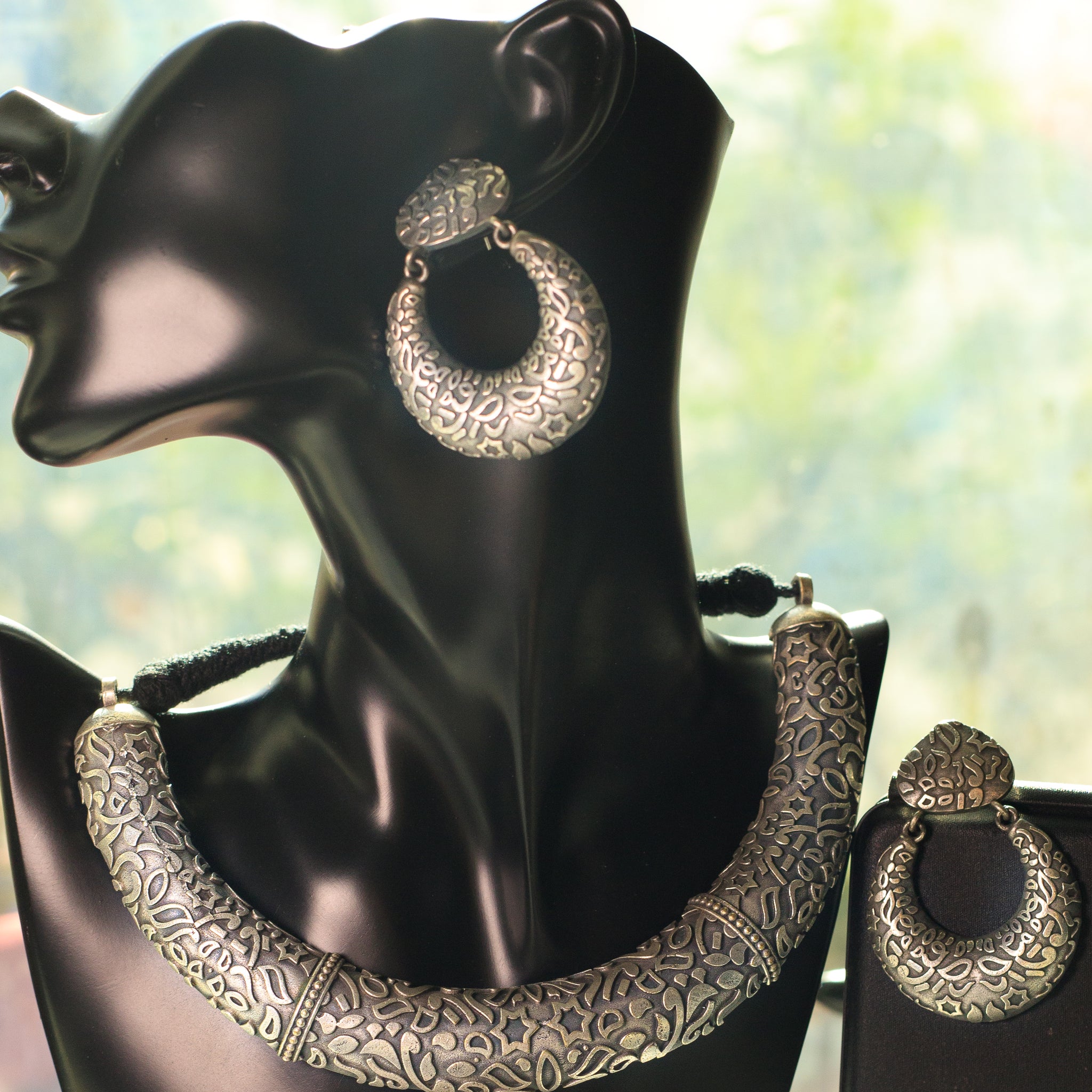 Stylish Oxidized Necklace with Earrings