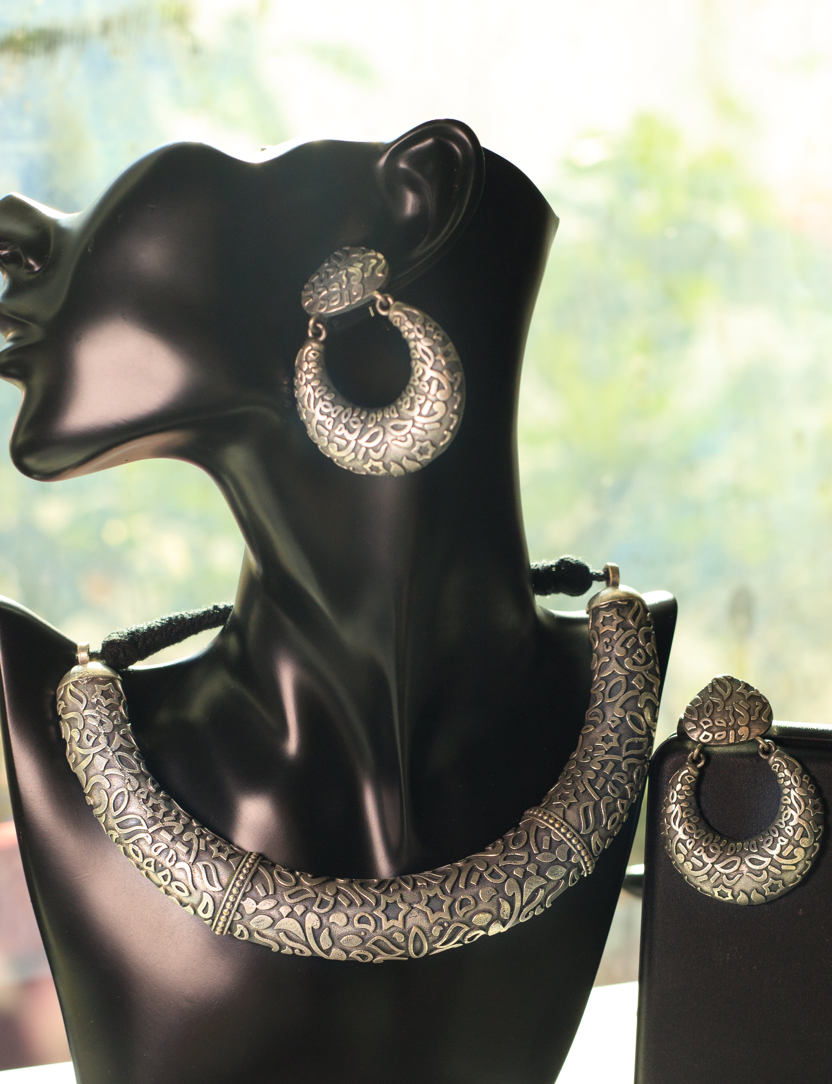 Stylish Oxidized Necklace with Earrings