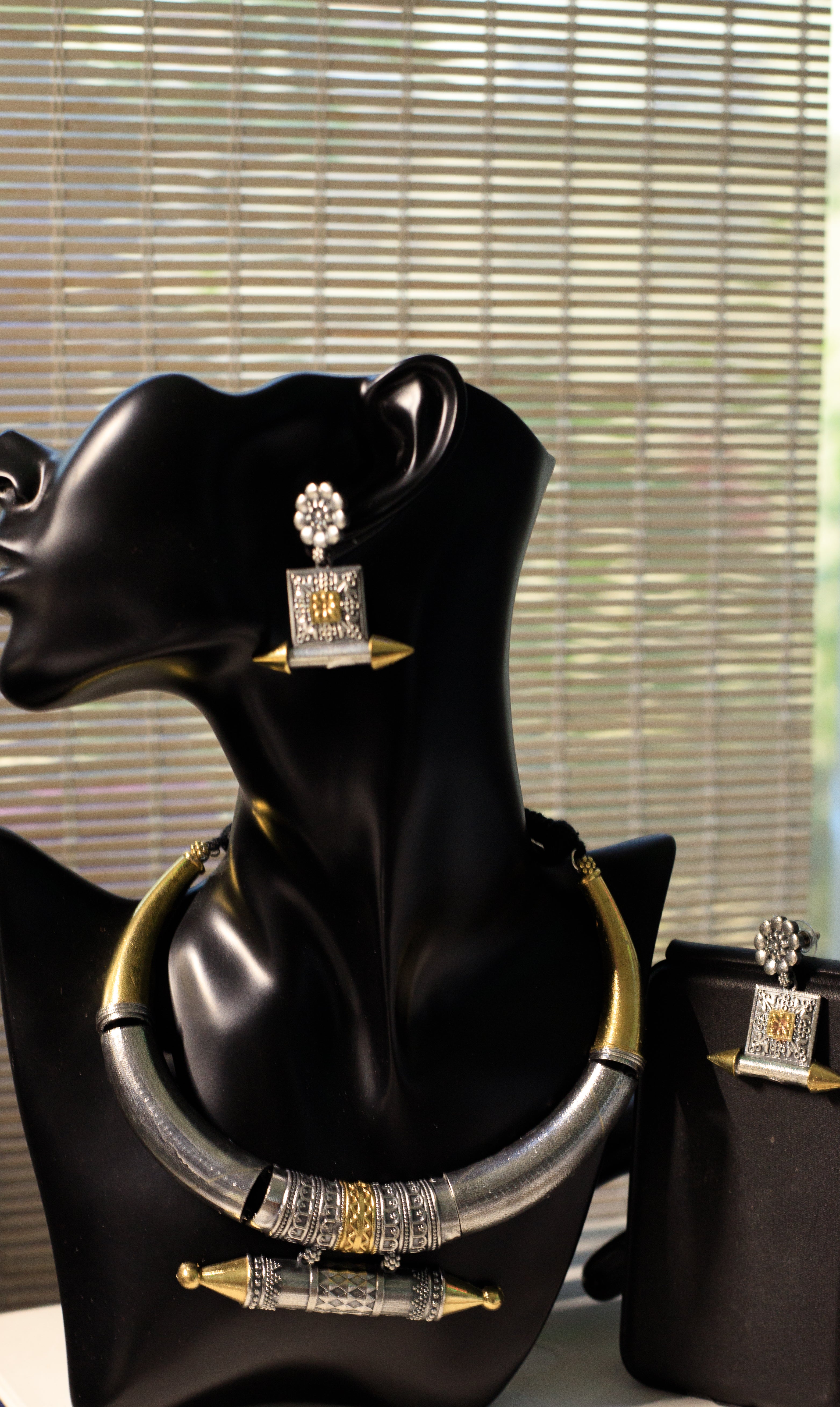 Contemporary Stylish Oxidized Necklace with Earrings