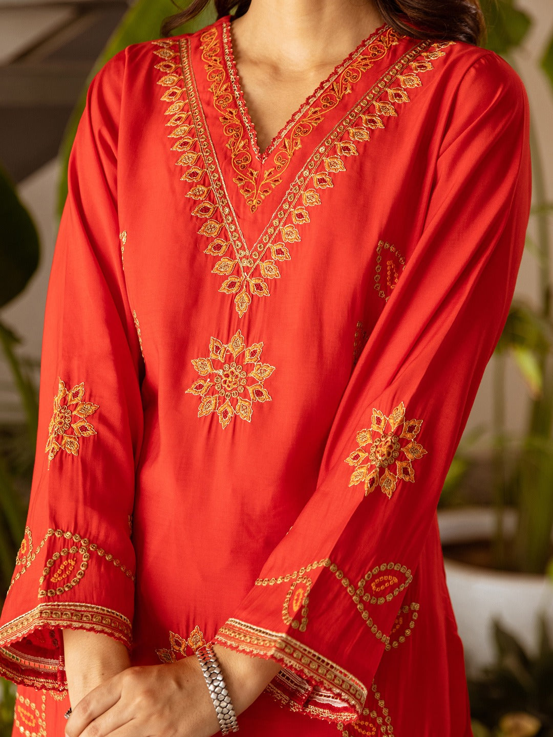 Red Embroidered Silk Blend Straight Kurta Palazzos With Dupatta