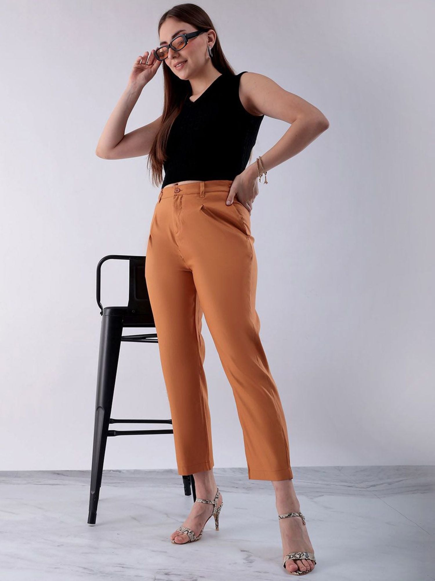 Chinos
