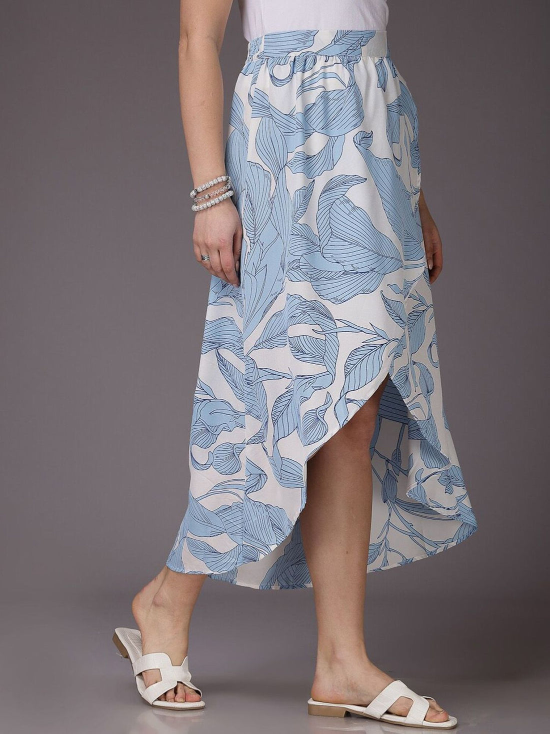 Blue and white patterned skirt