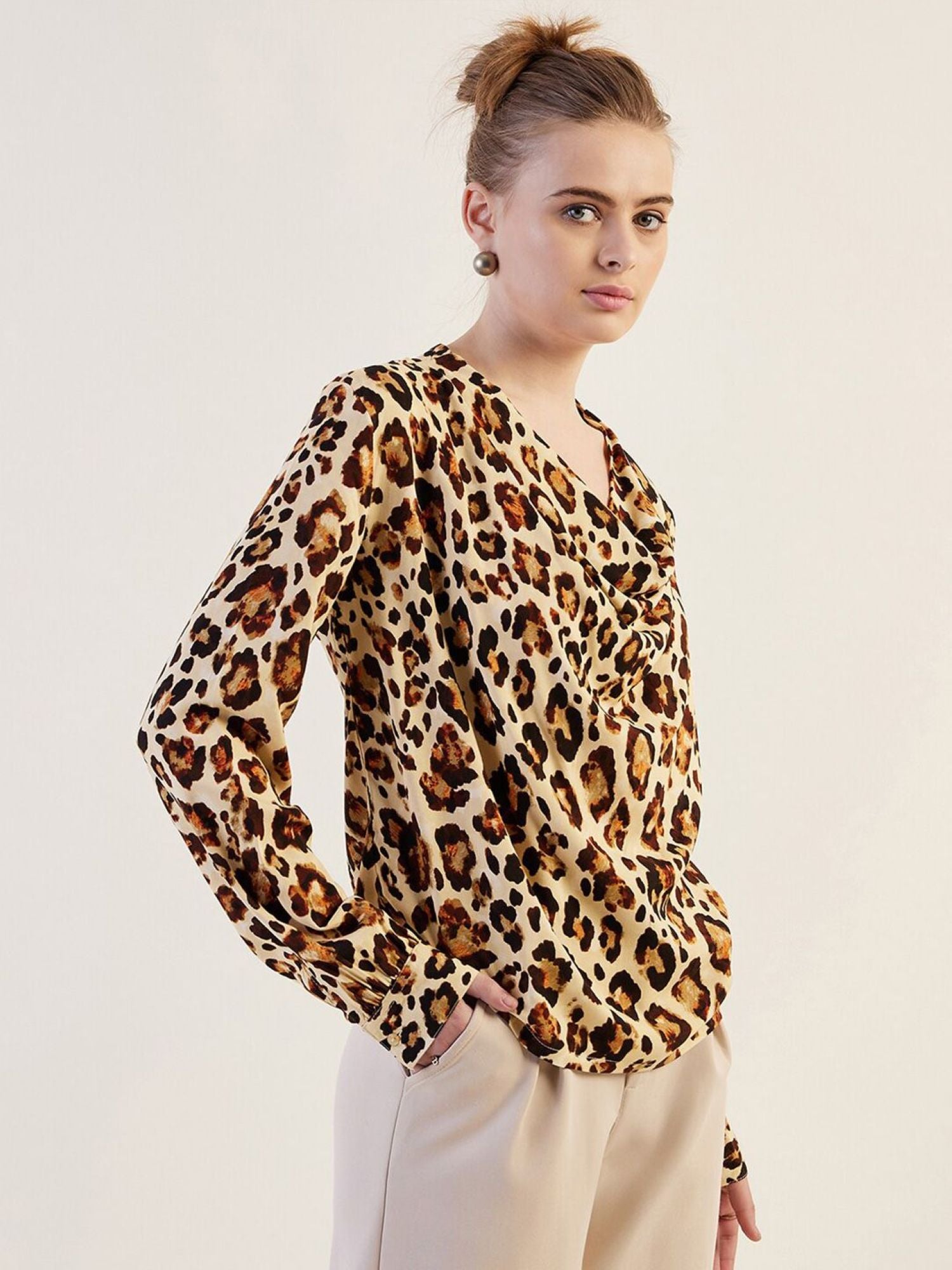 Stylish leopard skin print Women Top