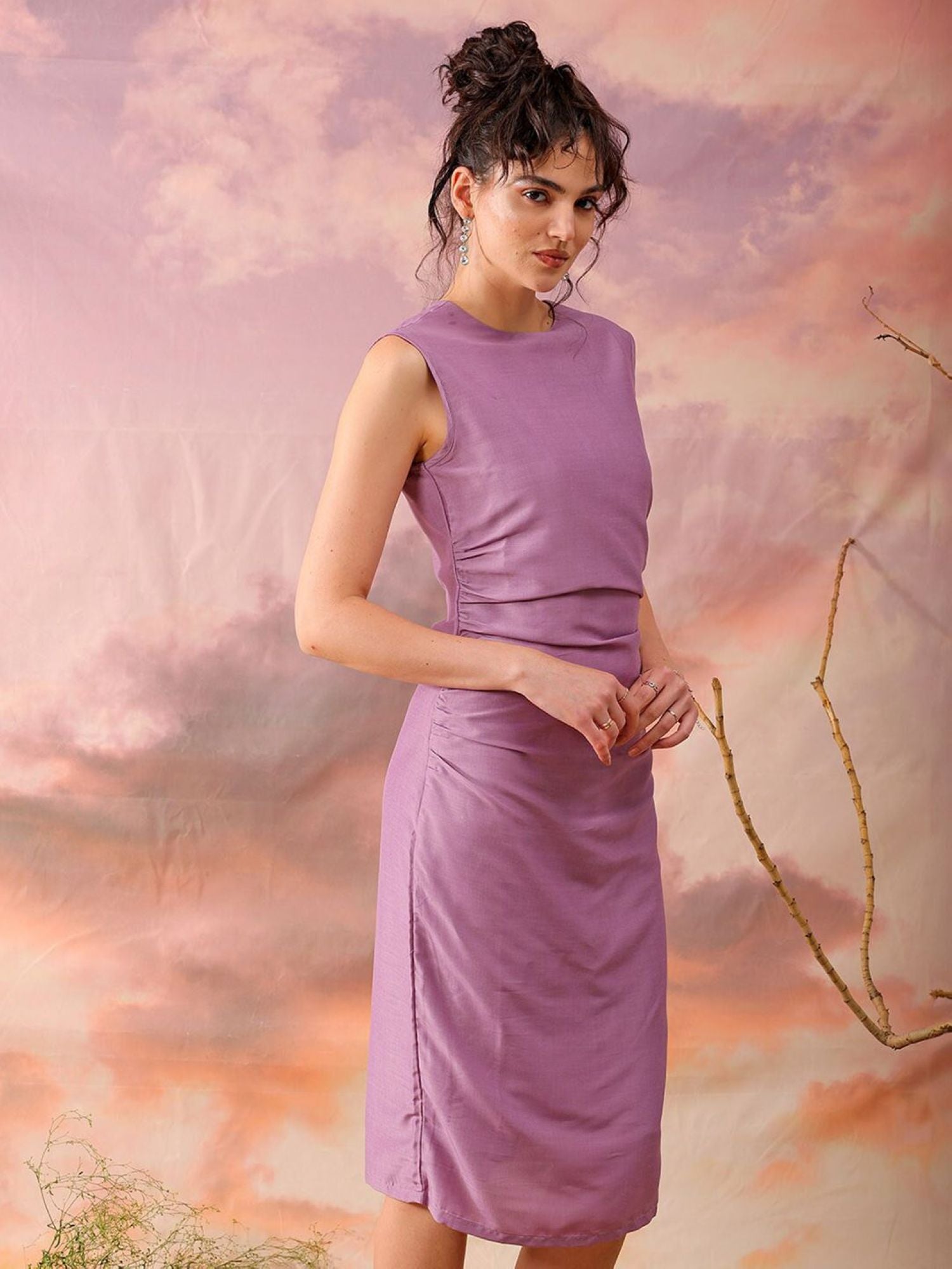 Sleeveless Midi dress