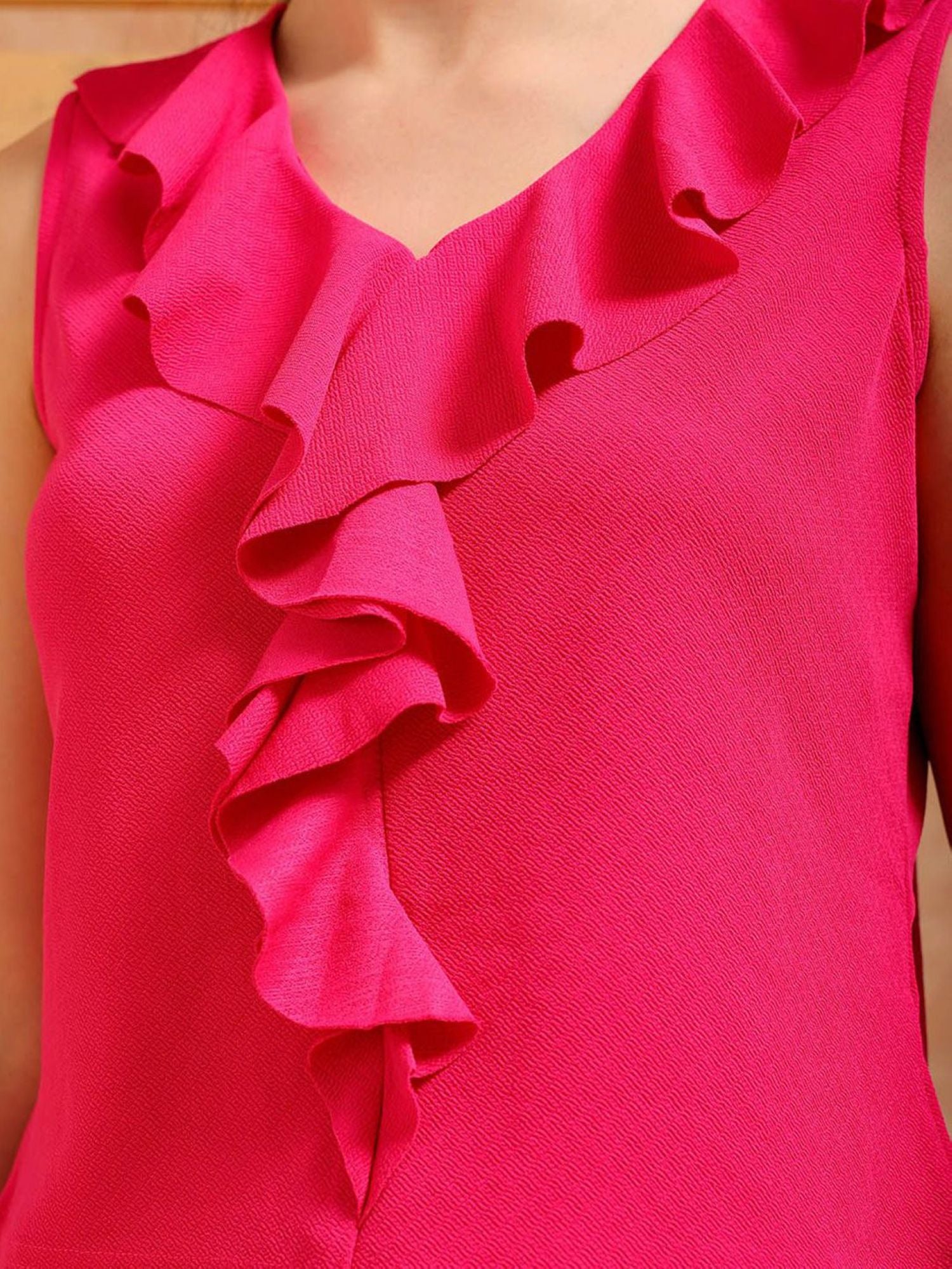 Sleeve Less Women Top