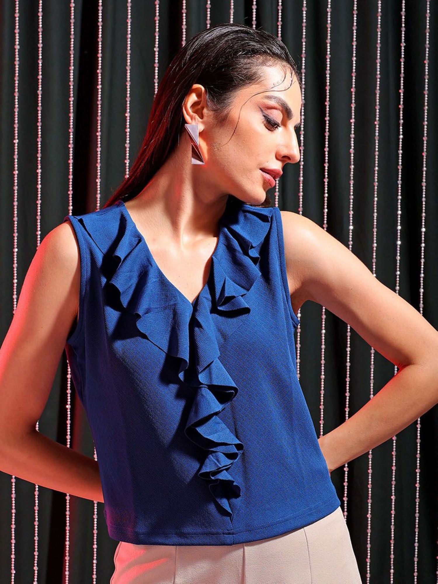 Sleeve Less women Top